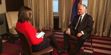 Ложь Эдварда Налбандяна о присоединении Армении к Таможенному союзу