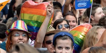 Incest parades, Russian aid to Armenia. Sputnik agency misinformation