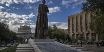 Նժդեհի արձանի դեմ ստորագրահավաքը լի է ստերով
