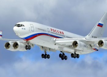 Airplane for Russian State Officials in Zvartnots Airport