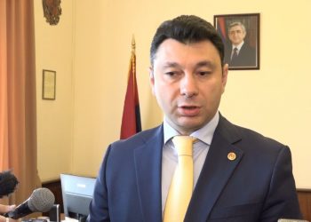 «Սասնա ծռեր», Ռոբերտ Քոչարյան և Վերին Լարս․ Շարմազանովը մանիպուլացնում է