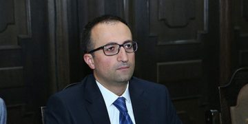 Armenia TV targets Arsen Torosyan