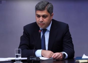 Ոչ թե Հրաչ, այլ Վաչե․ Վանեցյանը խոսել է դատավորի հետ