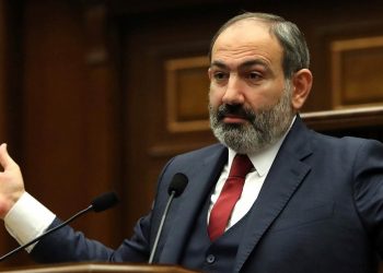 Манипуляции рейтингом Пашиняна