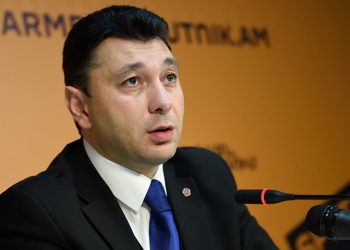 Манипулятивные заявления Эдуарда Шармазанова