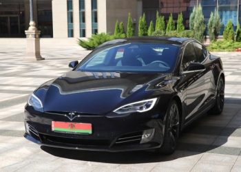 Իլոն Մասկը Լուկաշենկոյին մեքենա չի նվիրել