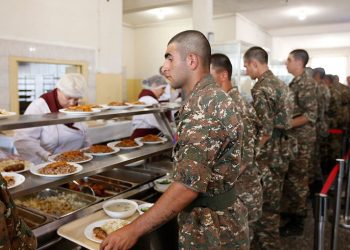 Ո՞ր իշխանությունների օրոք է նախաձեռնվել բանակում սննդի մատակարարման բարելավման ծրագիրը