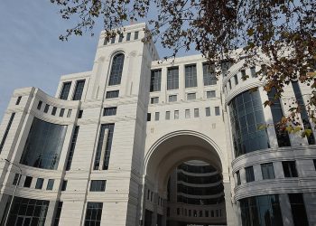 Հեղափոխականնե՞ր, թե՞ ոչ. ովքեր են ստանում պետական դրամաշնորհներ