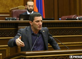 Աշխատանքային վեճը դատական կարգով վիճարկելու ժամկետները. Լրացված