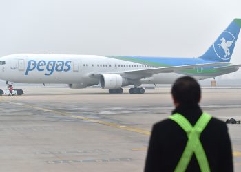 Թույլտվությունը կա՝ դիմումը չկա․ ինչ է կատարվում Ղրիմ-Երևան թռիչքների շուրջ