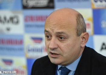 Ստյոպա Սաֆարյանը «Հանրային կապերի և տեղեկատվության կենտրոն» ՊՈԱԿ-ի աշխատակից չէ. պնդումը սխալ է