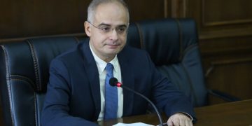 Սահմանադրական դատարանի 2 անդամ նշանակել է Լևոն Տեր-Պետրոսյանի կողմից. Լևոն Զուրաբյանը սխալ է