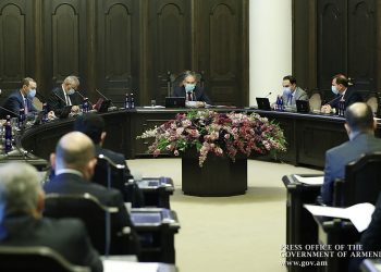 В повестке дня правительства увеличились вопросы, которые обсуждаются за закрытыми дверями