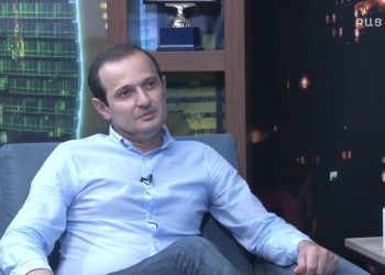 Դպրոցում դիմակ կրելու պահանջը հակաօրինական չի ճանաչվել․ փաստաբանը մանիպուլացրել է դատարանի որոշումը