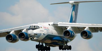 Около 100 рейсов в Азербайджан за месяц․ Военная помощь продолжает поступать воздушным путем