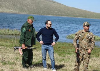 Սև՞, թե՞ Սագի լիճ. որտեղ էին եղել իրականում Ավինյանն ու պատգամավորները