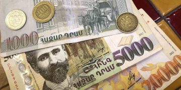 Ուսուցիչների և զինծառայողների աշխատավարձերը․ ինչ է փոխվել հեղափոխությունից հետո