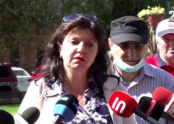 Կորոնավիրուսային մանիպուլյացիաներ՝ ատամնաբույժ ցուցարարի կողմից