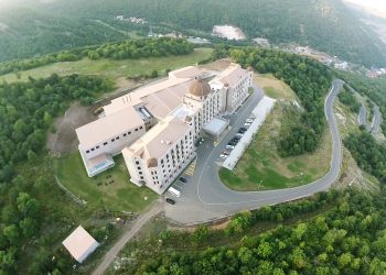 «Գոլդեն Փելիս» հյուրանոցը «մնացել է» պետության վրա
