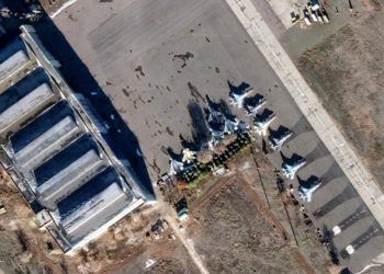 Компания Google не вносила изменений в спутниковых снимках российских военных объектов