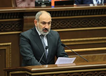 Փաշինյանը կրկին մանիպուլացնում է հանրաքվեի միջոցով Արցախյան կարգավորման թեման