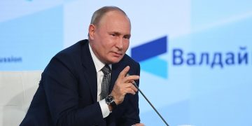 False Statement by Putin: At Least the Former Authorities of RA Agreed to Return the Adjacent Regions of Nagorno-Karabakh