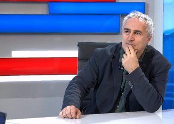 Մի գիշերում ԵՄ անդամ չեն դառնում․ Խզմալյանի կեղծ պնդումը