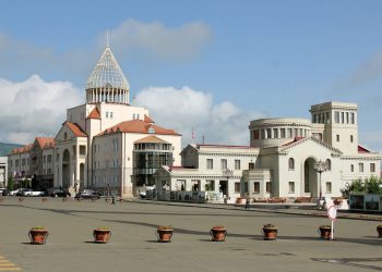 Տարբերակված մոտեցում ԱՀ օրենսդրությանը. ՀՀ կառավարությունը չի պարզաբանում