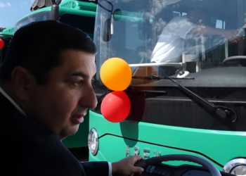 Գյումրիի քաղաքապետը, ենթադրաբար, ավտոբուսը վարել է առանց համապատասխան վարորդական իրավունքի